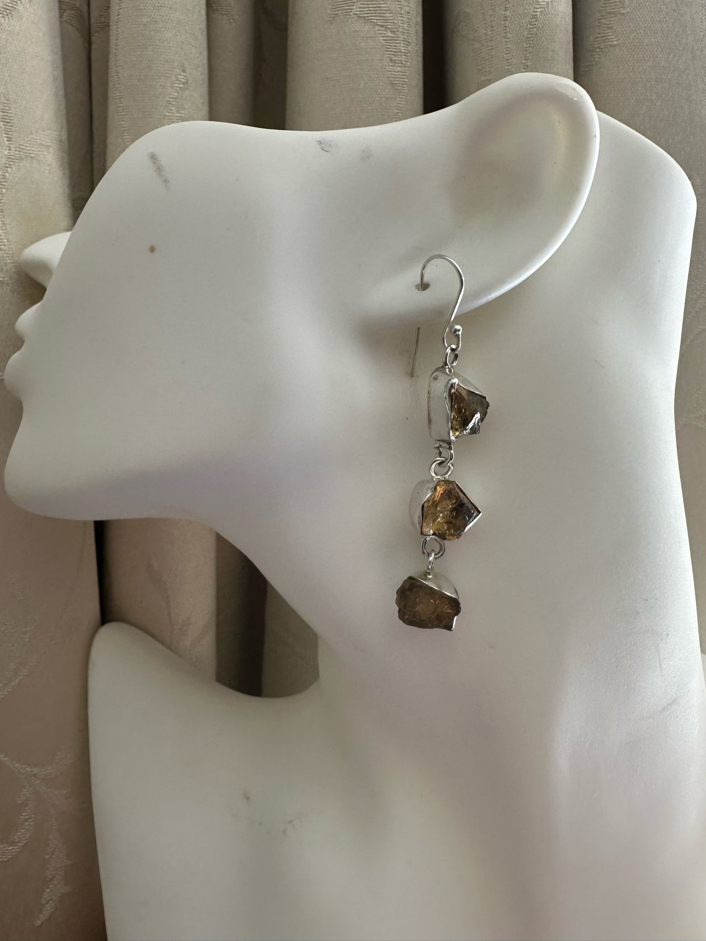 Raw citrine