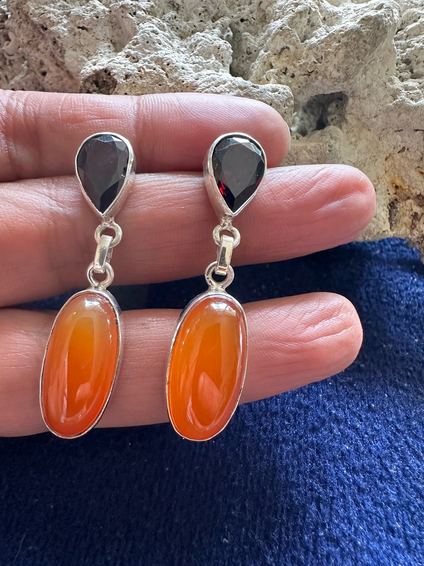 Carnelian with Garnet