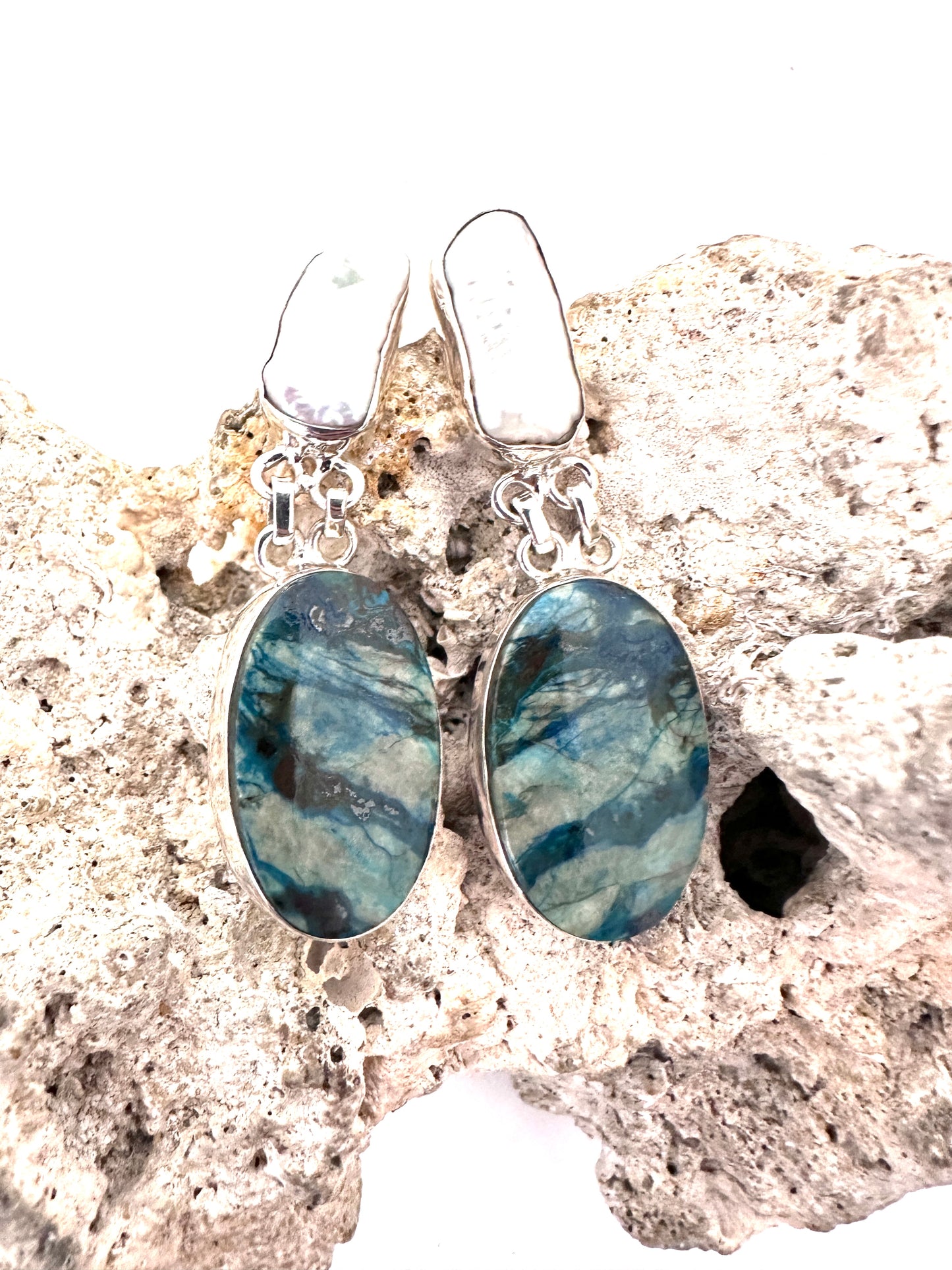 Biwa Pearl with Azurite
