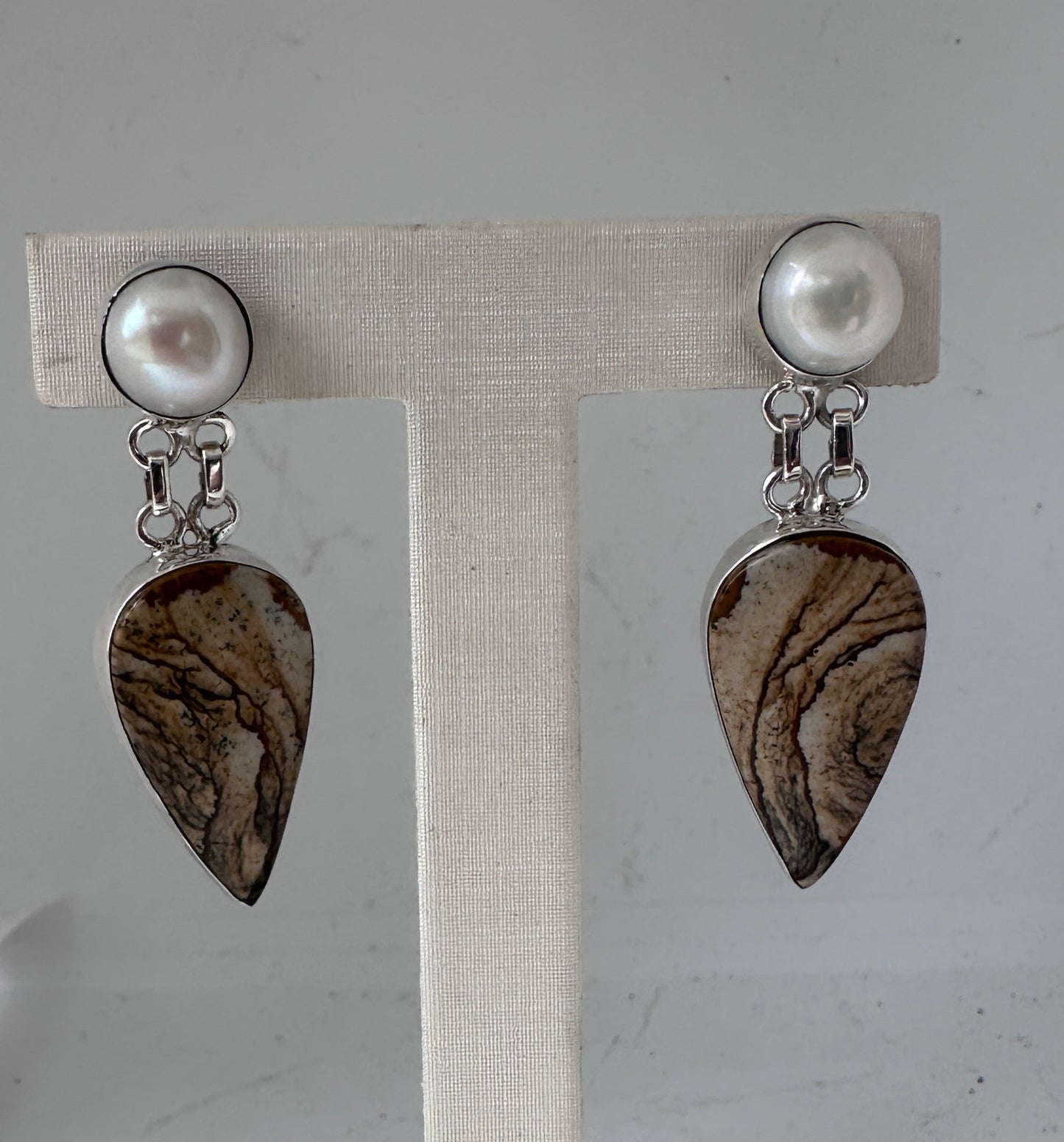 Picture Jasper with Pearl