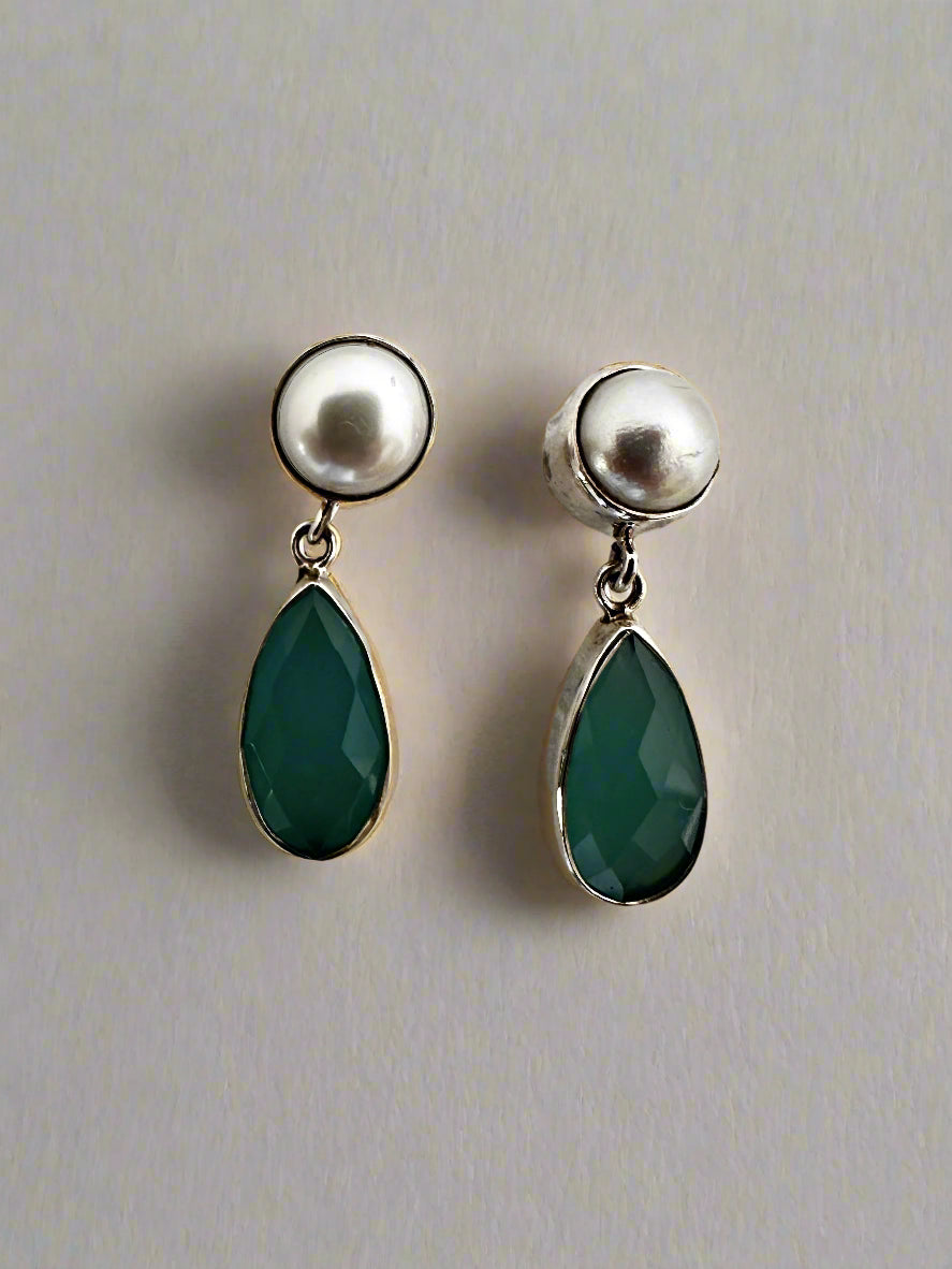 Chalcedony with Pearl