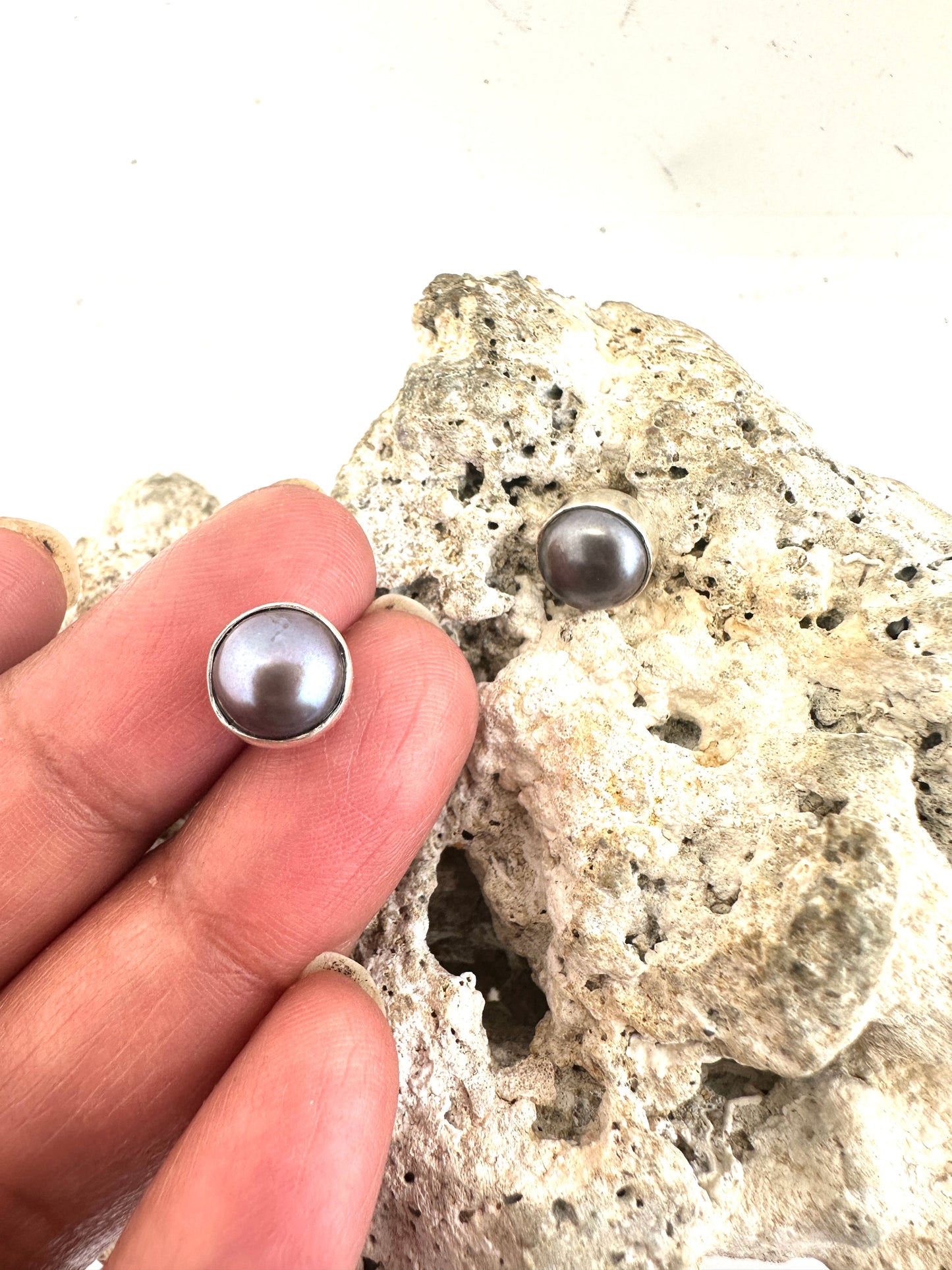 Dark Purple Pearl