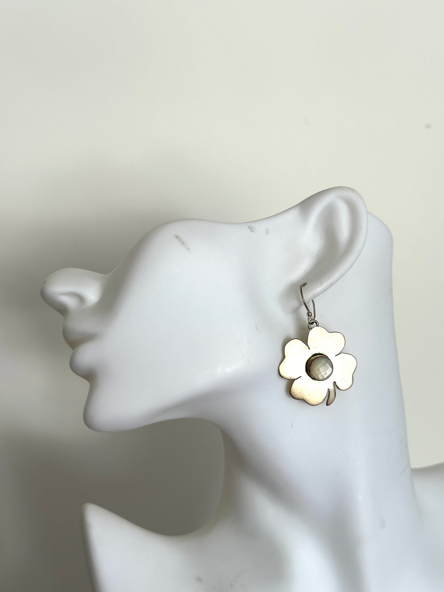 Silver Clover