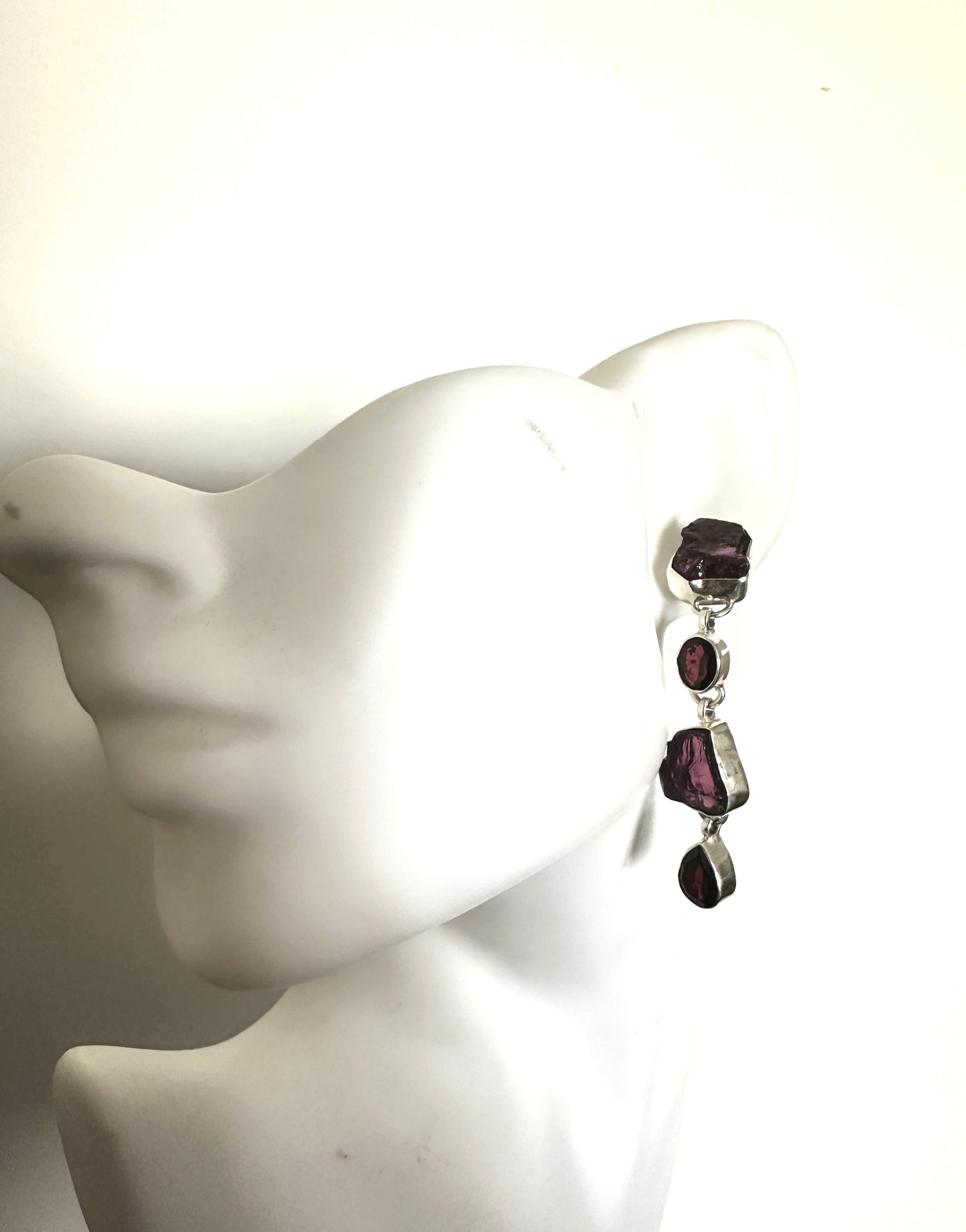 Garnet-Raw and Polished
