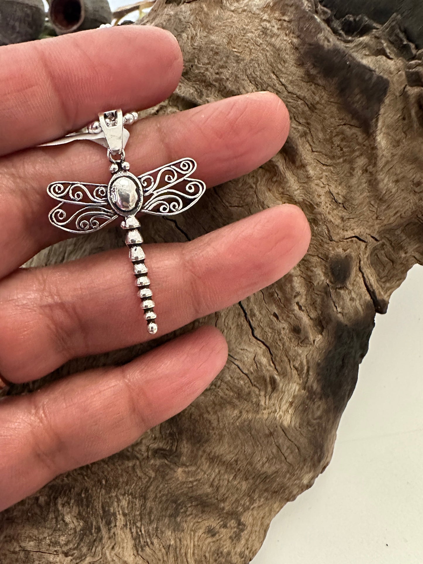 Dragonfly -Filigree Wings