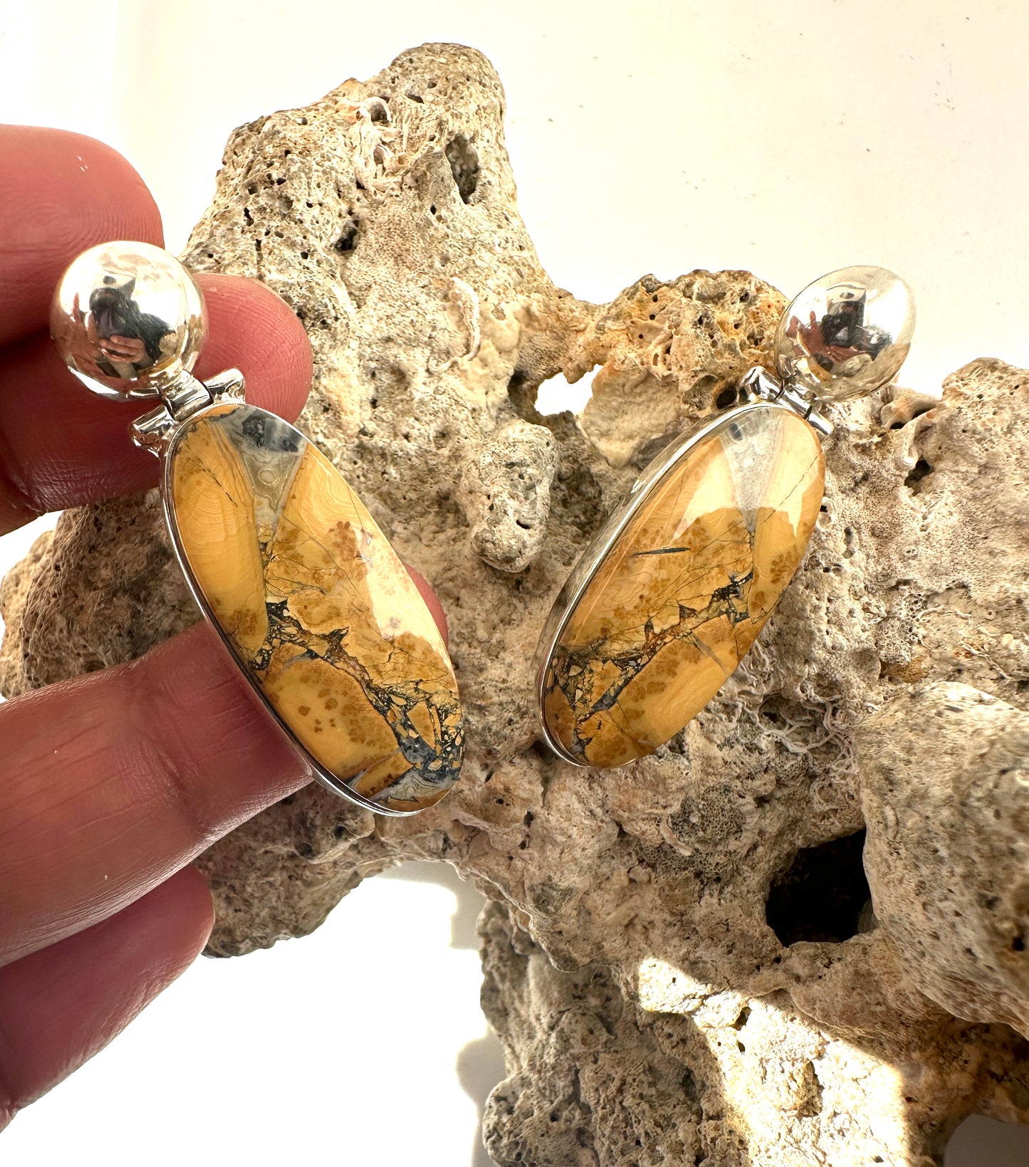 Dessert Jasper with Silver Stud