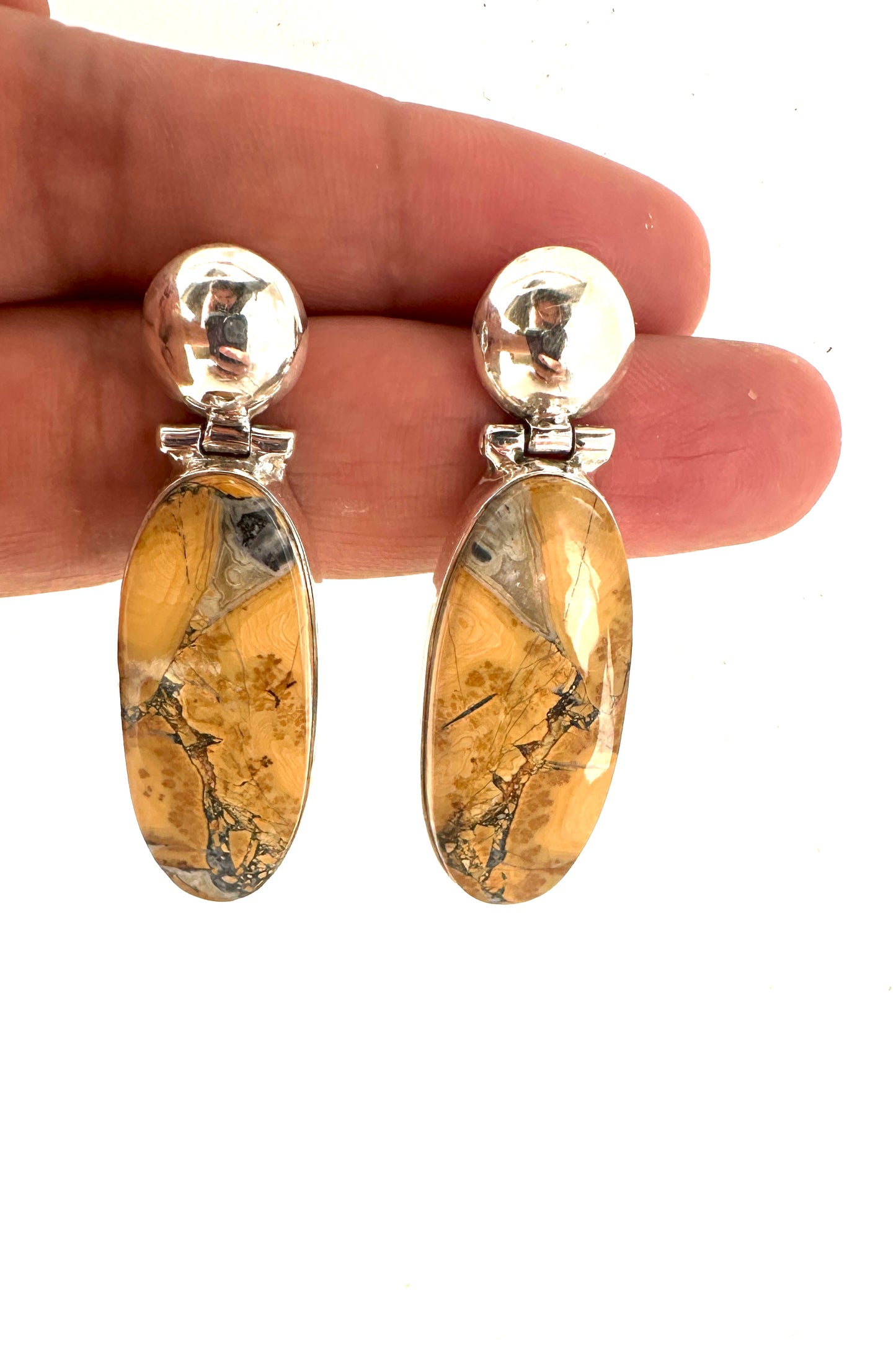 Dessert Jasper with Silver Stud