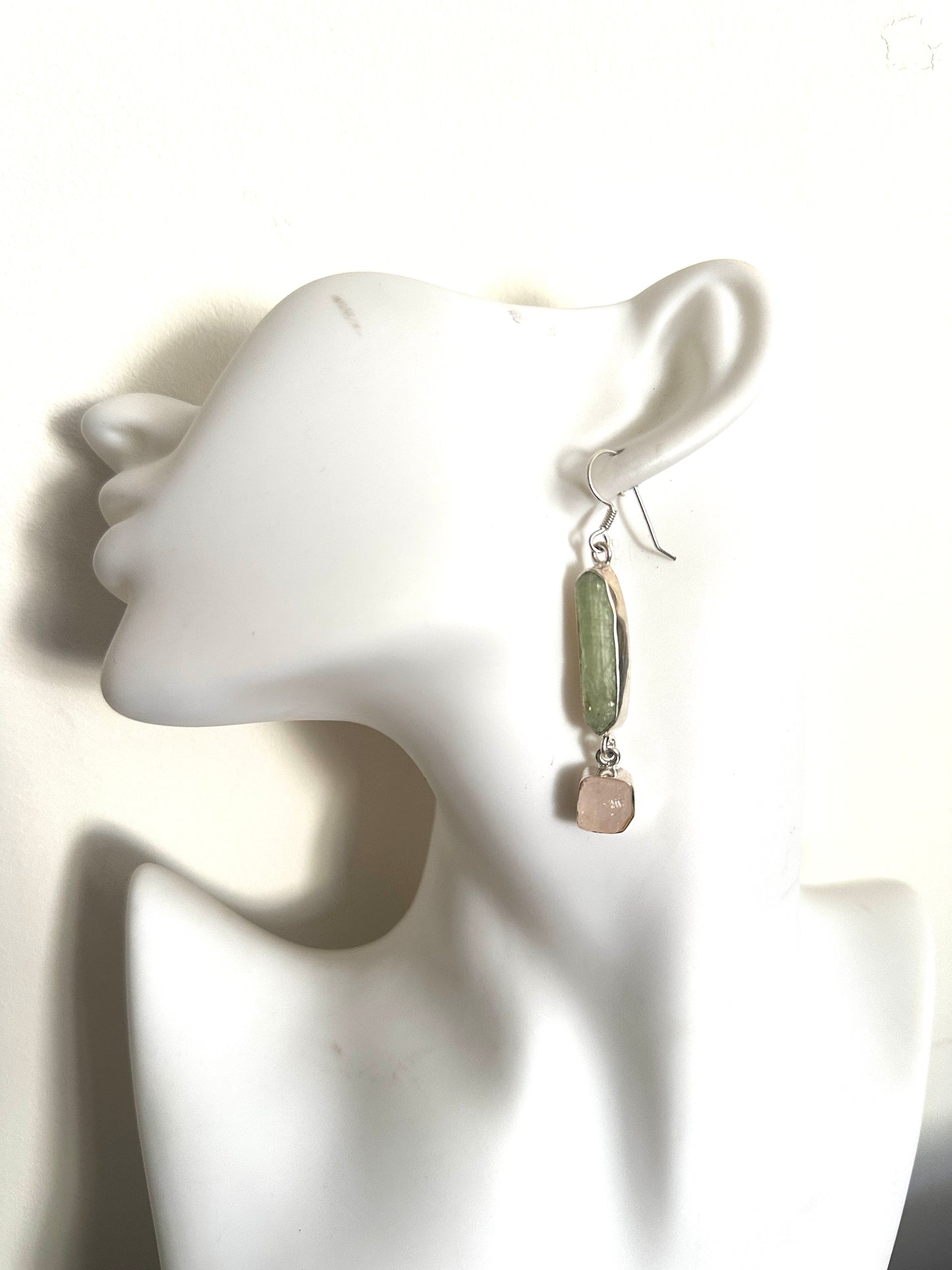 Green Kyanite with Rose Quartz