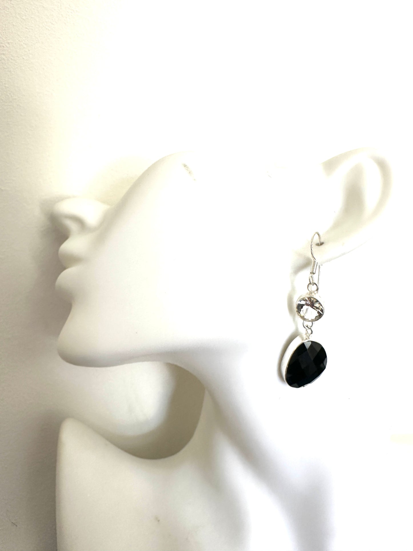 Black Onyx with clear Quartz