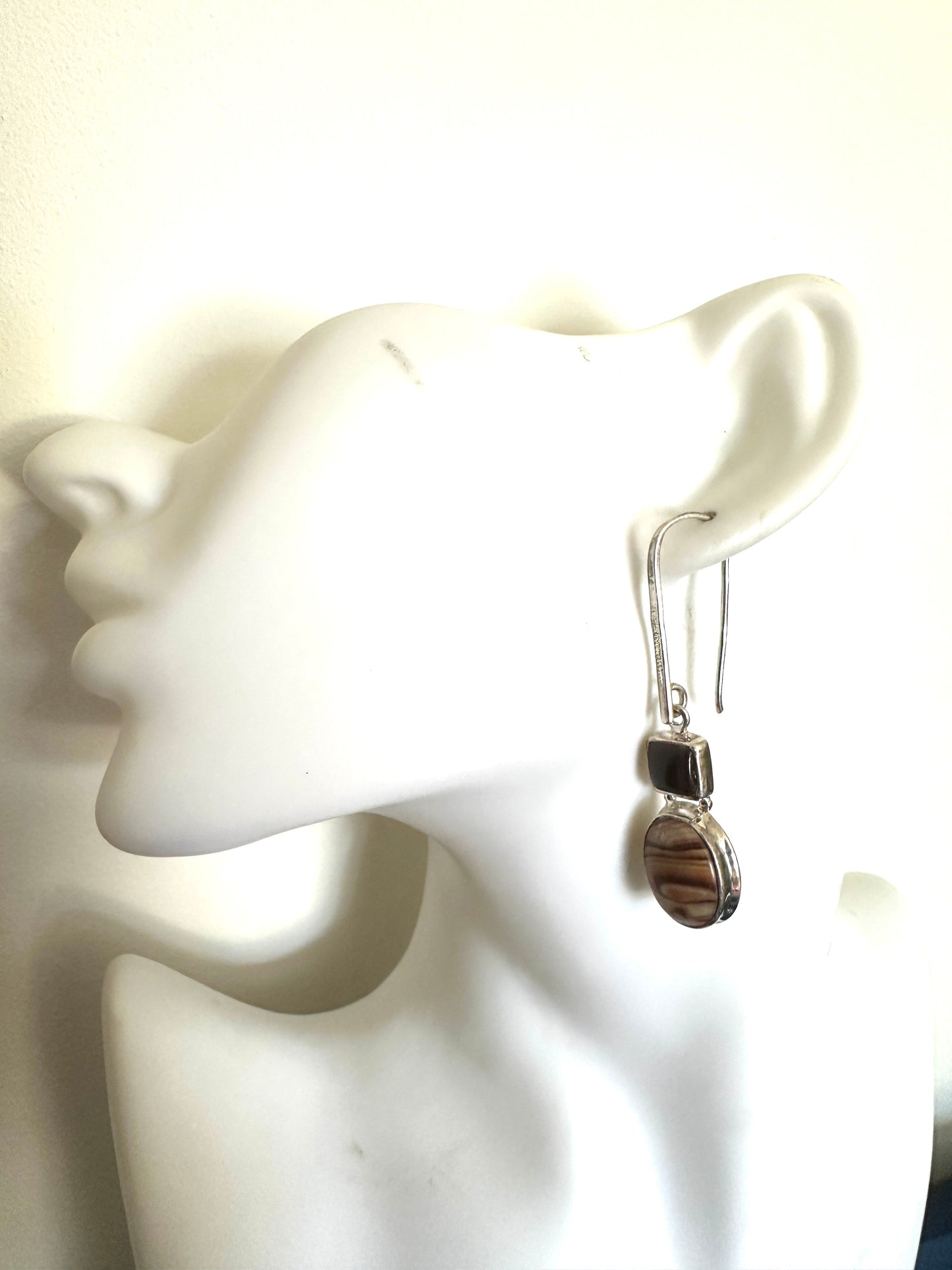 Mookaite Jasper with Tiger eye