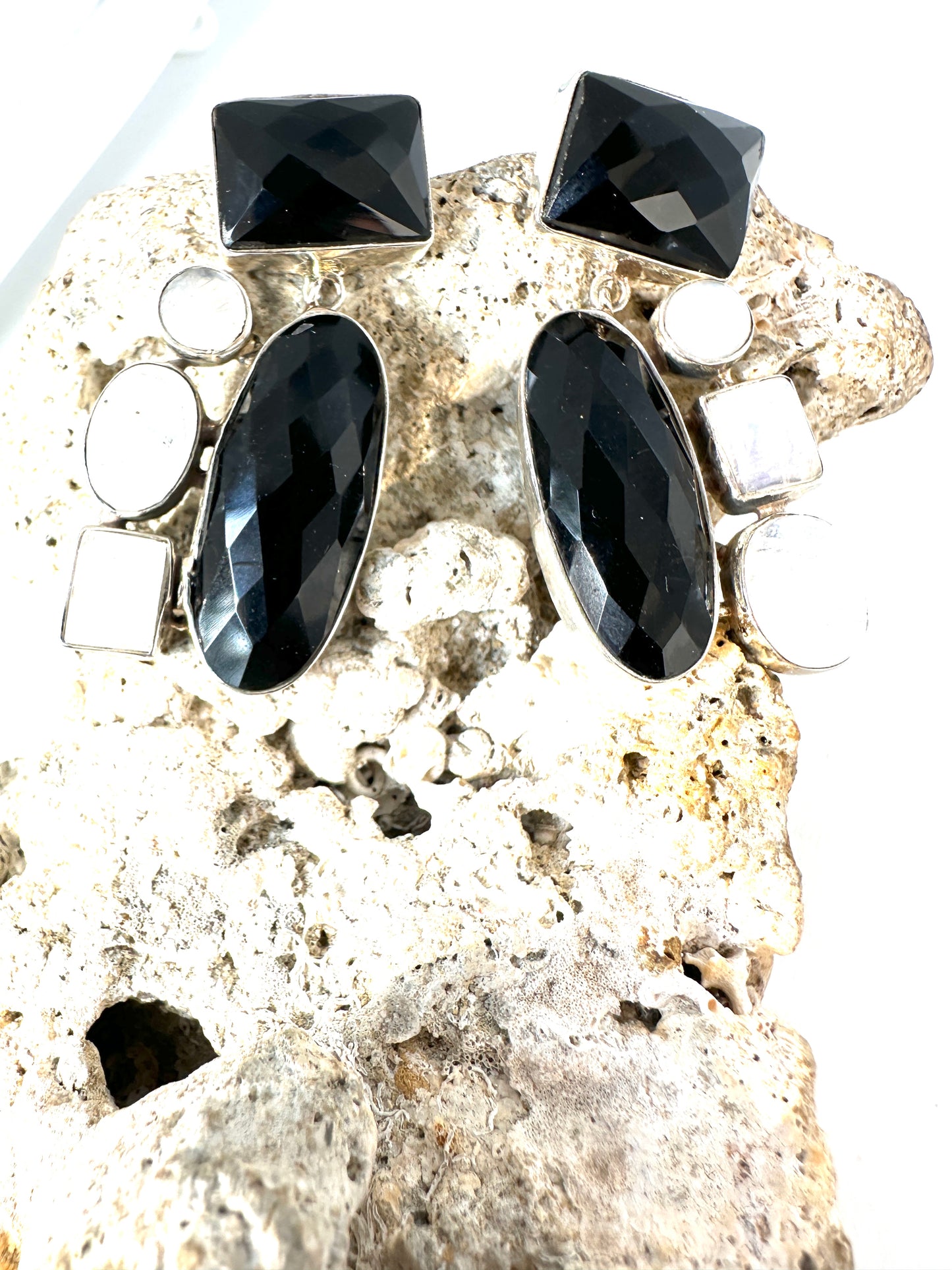 Black Onyx with Rainbow Moonstone