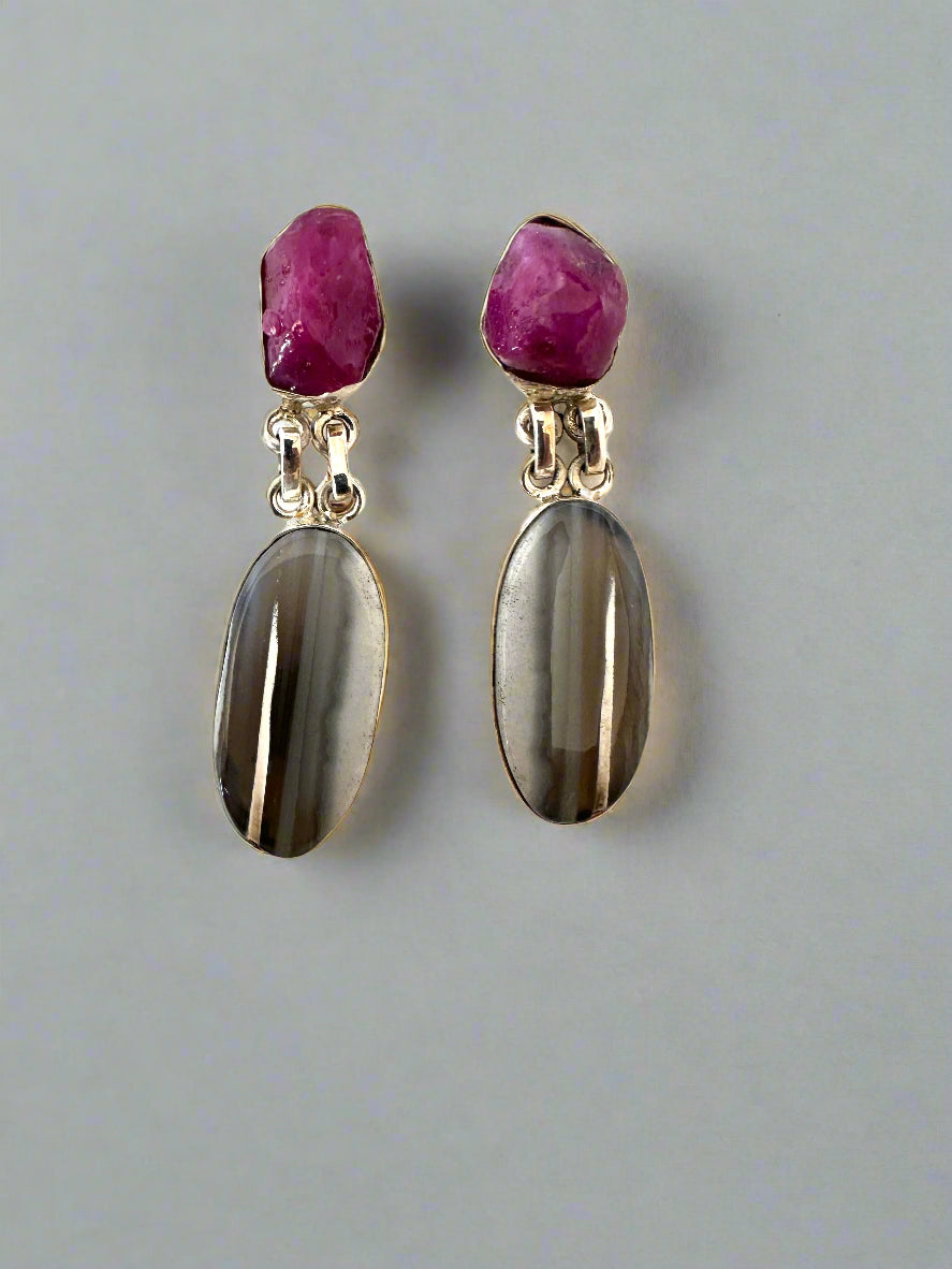 Ruby with Banded Onyx(Large)