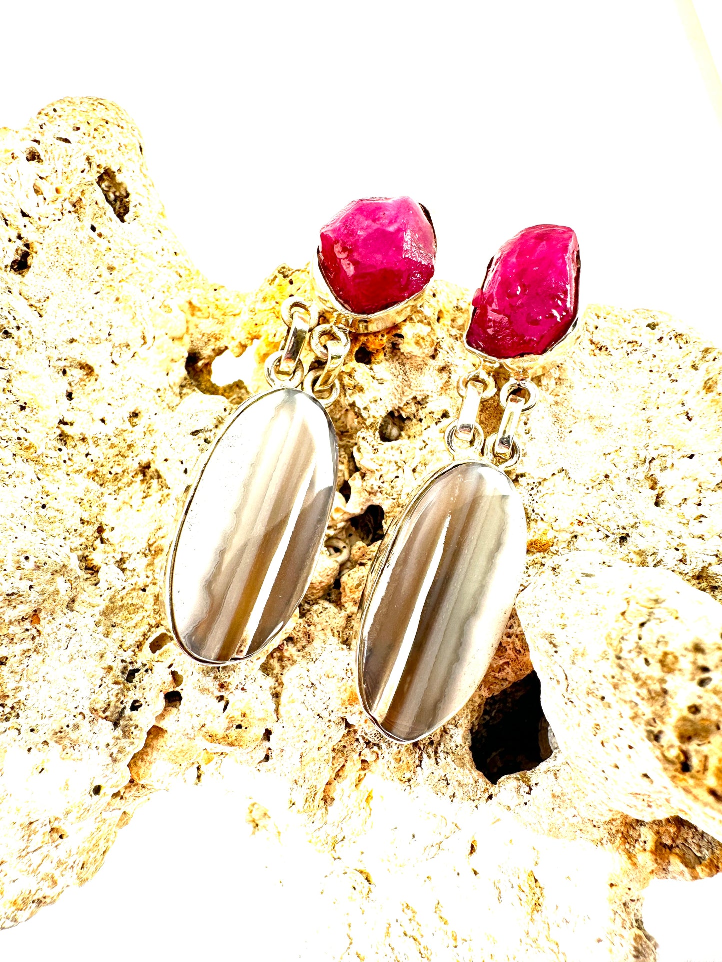 Ruby with Banded Onyx(Large)