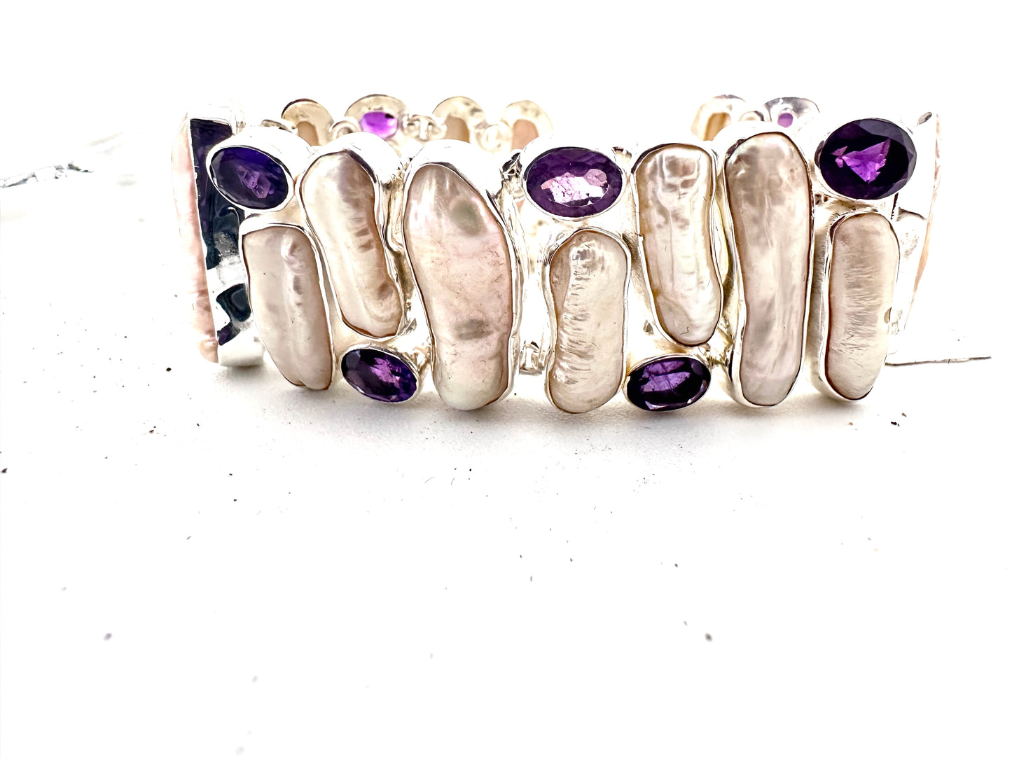 Biwa Pearl with Amethyst