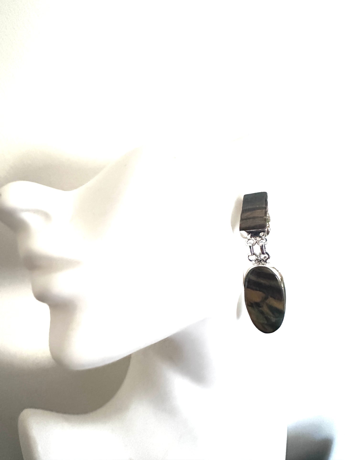 Tiger Eye