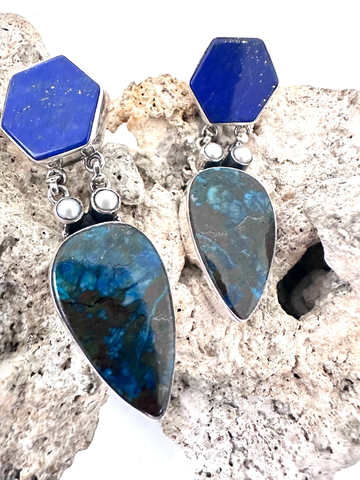 Lapis Lazuli with Pearl and Azurite