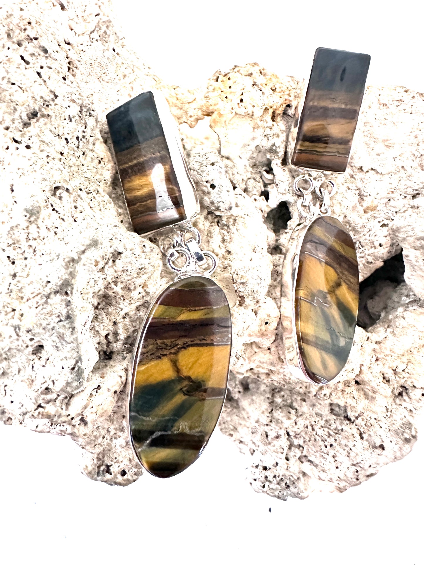 Tiger Eye