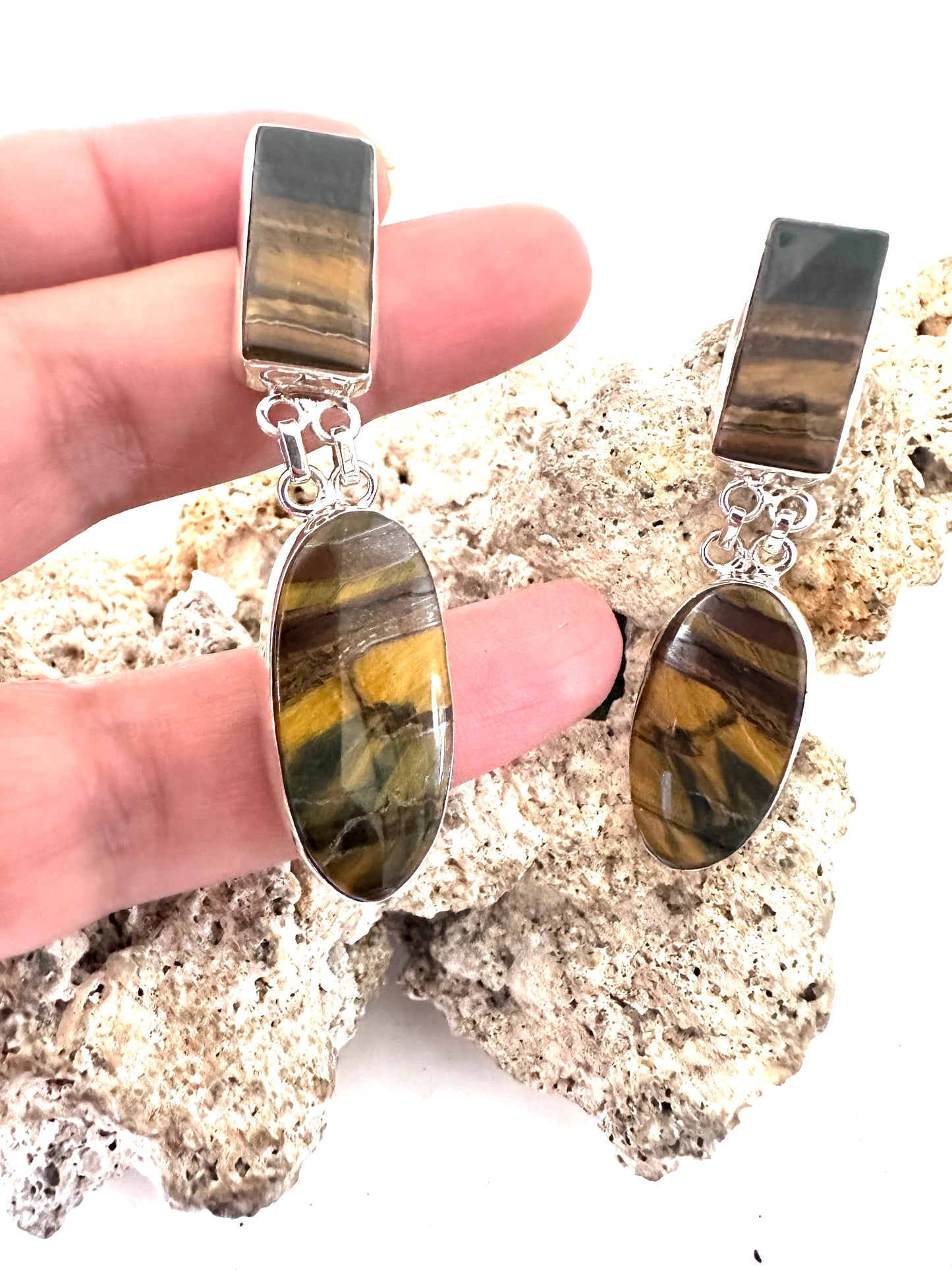 Tiger Eye