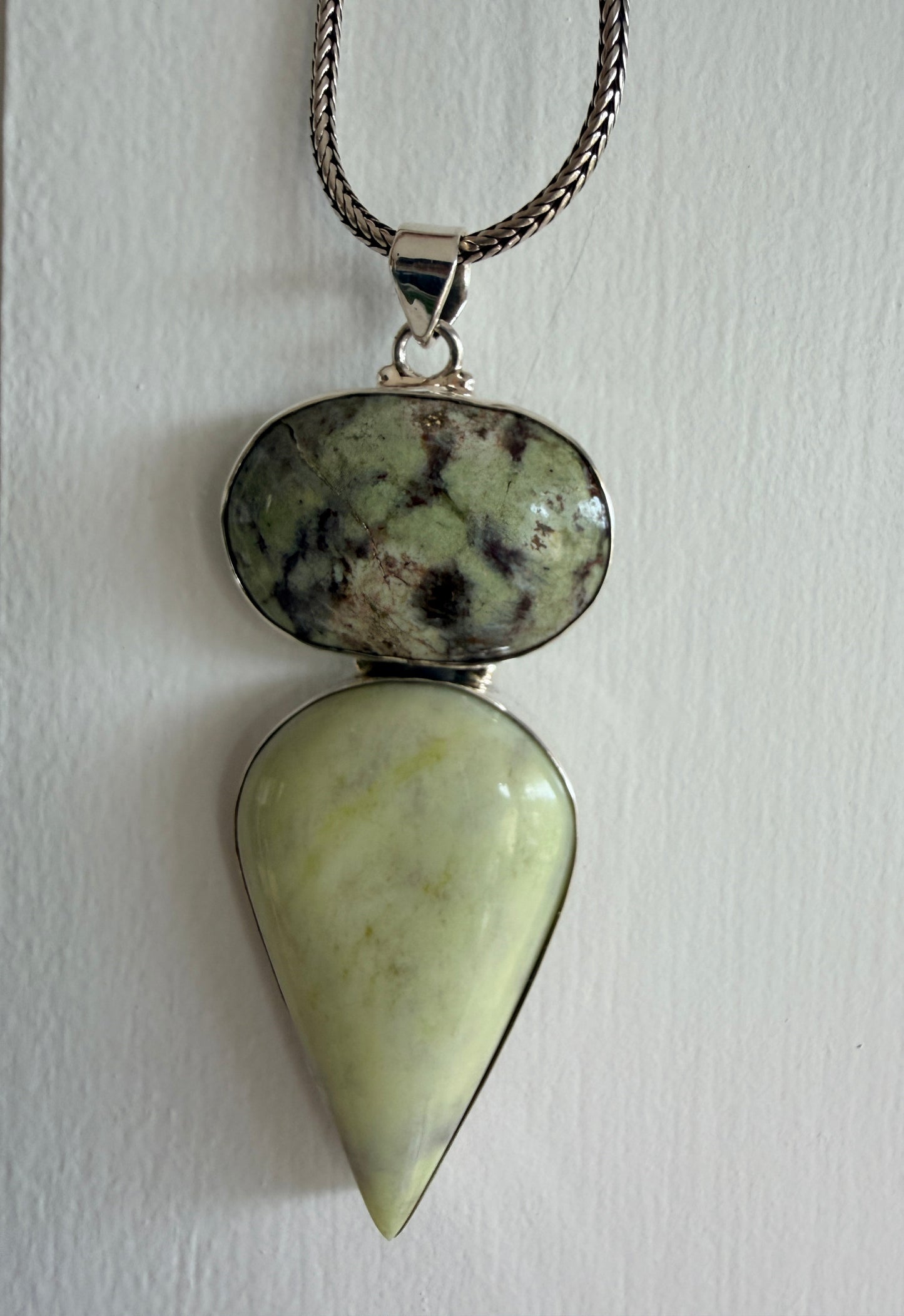 Serpentine with Lemon Chrysoprase