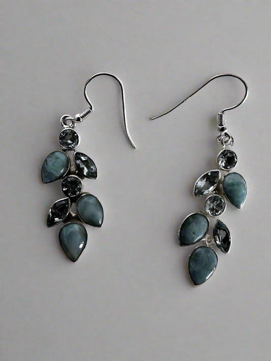 Larimar Vine