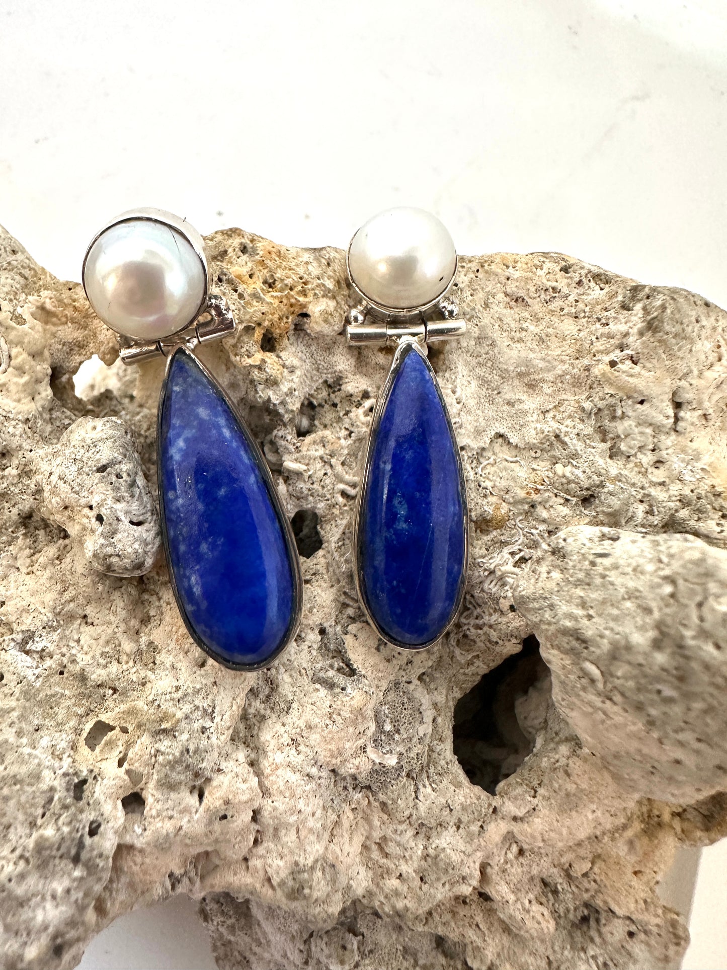 Lapis Lazuli with Pearl