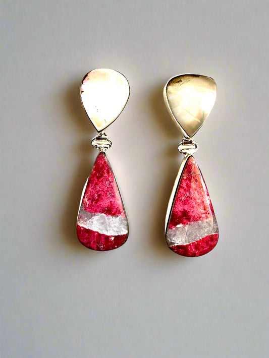 Thulite