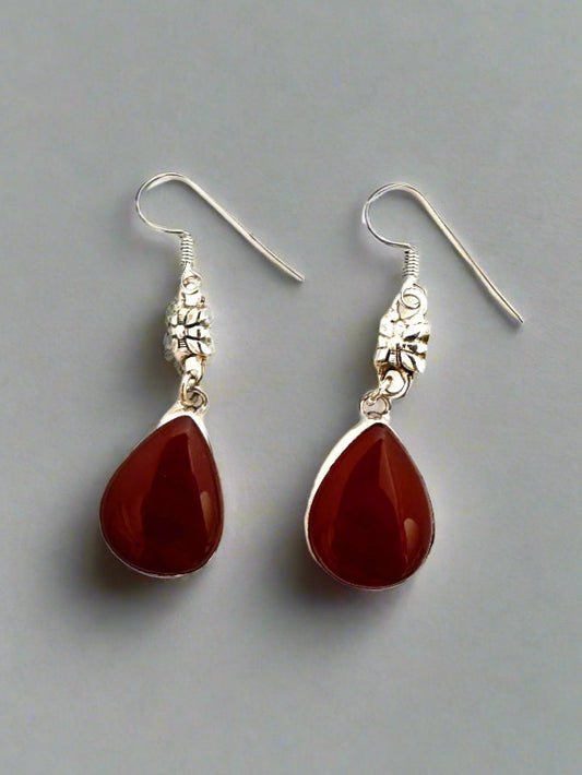 Red Onyx with Silver Bead