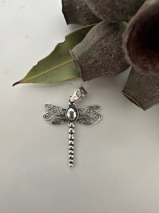 Dragonfly -Filigree Wings