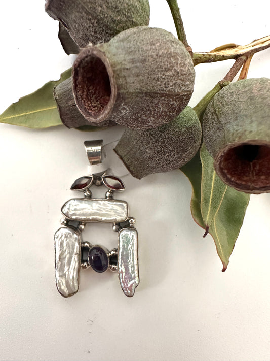 Biwa Pearl with Amethyst and Garnet