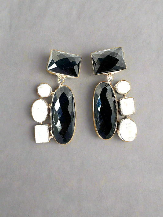 Black Onyx with Rainbow Moonstone