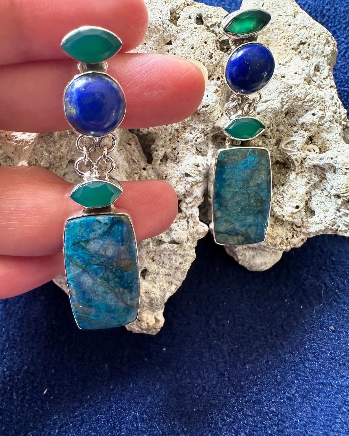 Azurite with Lapis Lazuli and Green Onyx